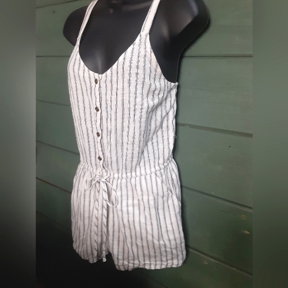 💋SALE💋Old Navy Romper- Women's XS - Picture 1 of 7